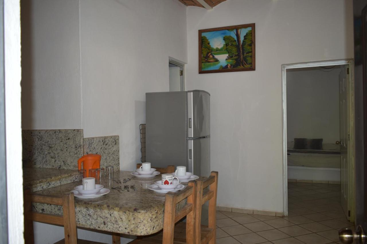 Tropical Suite Los Ayala Exterior photo